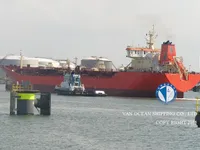 Kapal tanker minyak/bahan kimia kanggo didol