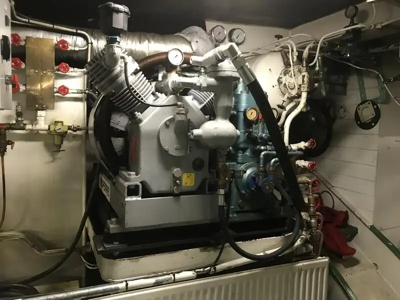 Kapal feri kanggo didol