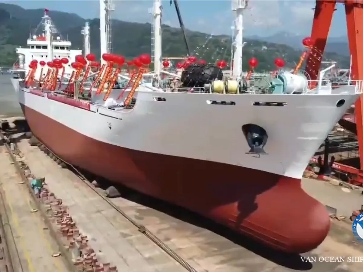 Kapal reefer kanggo didol