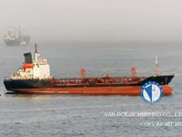 Kapal tanker minyak/bahan kimia kanggo didol