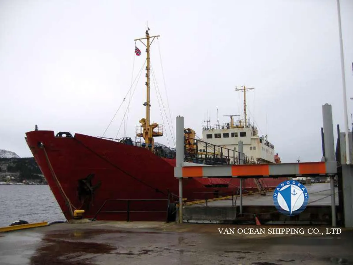 Kapal reefer kanggo didol