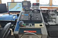 Kapal kontainer kanggo didol