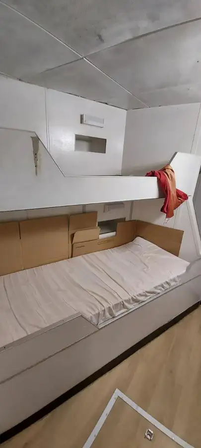 Kapal kru kanggo didol