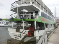 Kapal feri kanggo didol