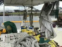 Kapal trawler kanggo didol