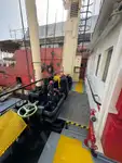 Kapal kontainer kanggo didol