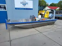 Kapal kerja kanggo didol