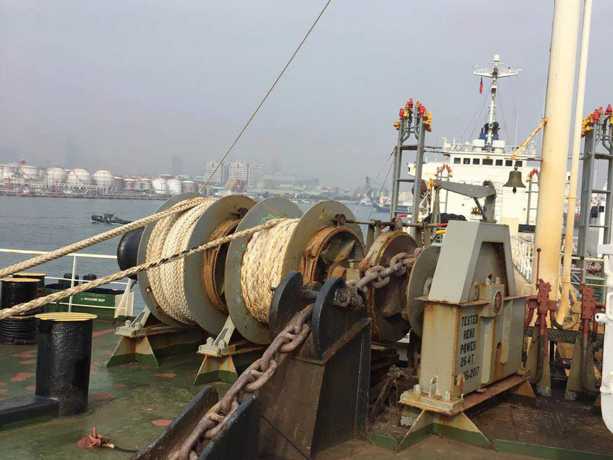 Kapal tanker minyak/bahan kimia kanggo didol