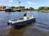 Kapal kerja kanggo didol