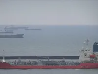 Kapal tanker minyak/bahan kimia kanggo didol