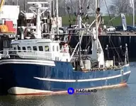 Kapal trawler berkas kanggo didol