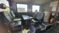 Kapal kontainer kanggo didol