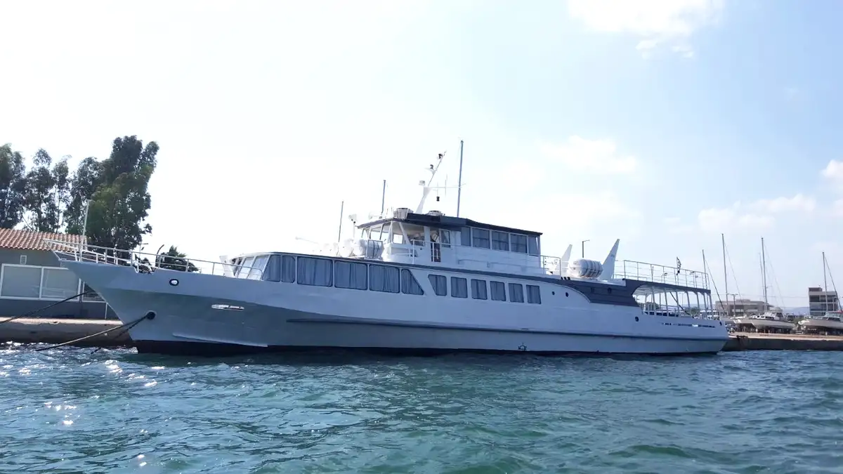 Kapal penumpang kanggo didol