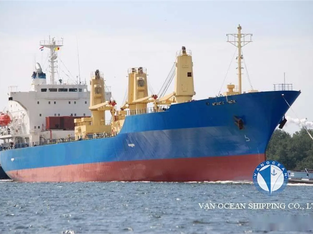 Kapal reefer kanggo didol