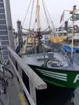 Kapal trawler kanggo didol