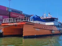 Kapal kerja kanggo didol