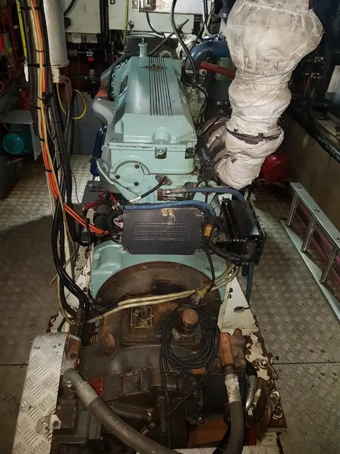 Kapal trawler kanggo didol