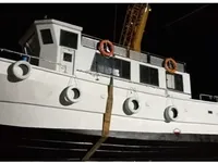 Kapal trawler kanggo didol