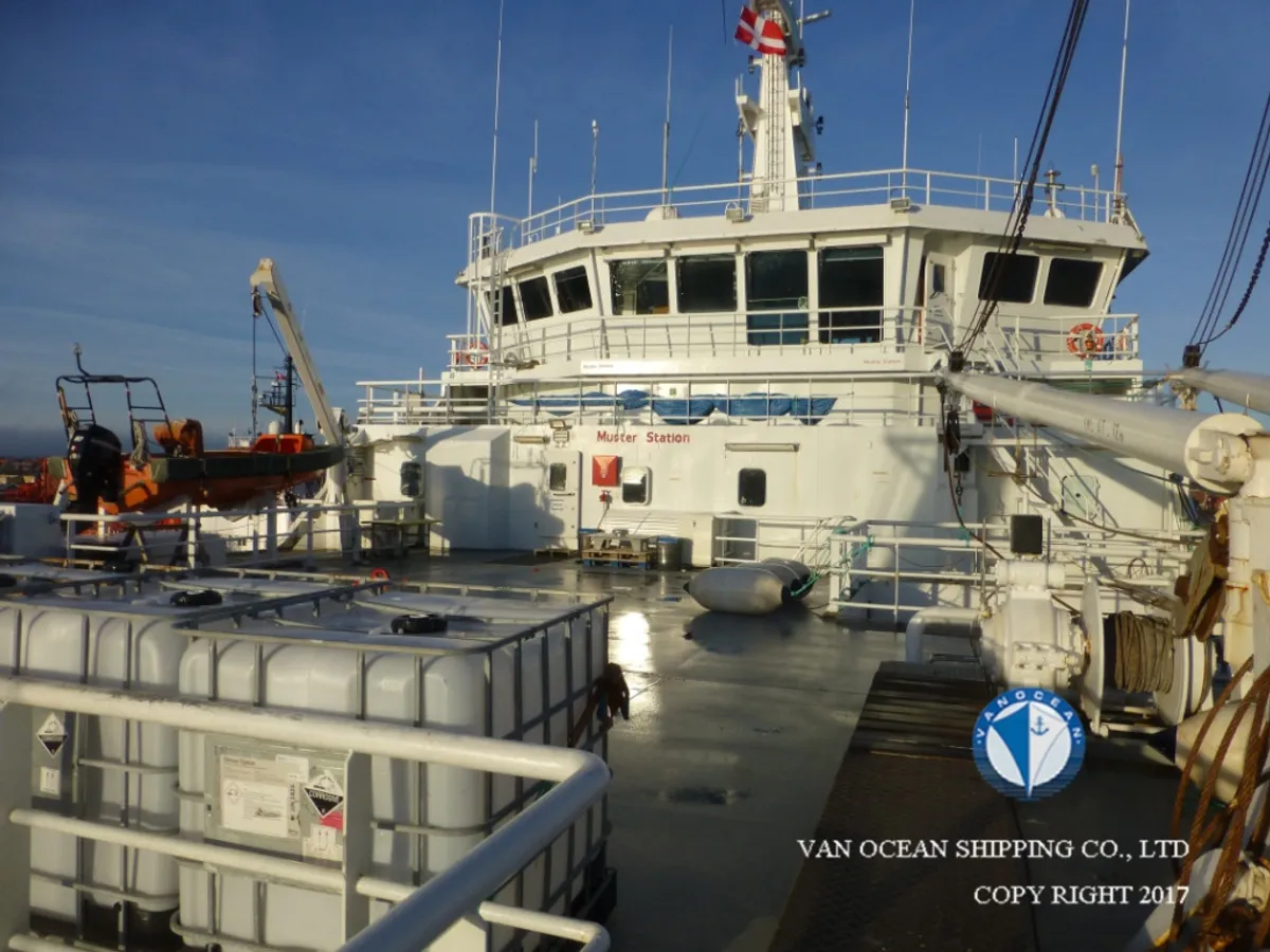 Kapal trawler kanggo didol