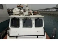 Kapal kerja kanggo didol