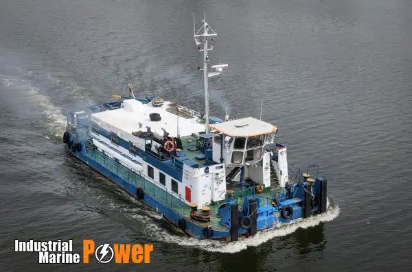 Kapal tanker minyak/bahan kimia kanggo didol