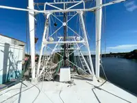 Kapal trawler kanggo didol