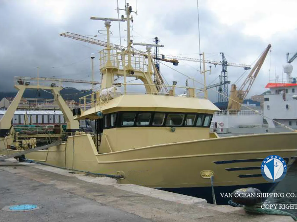 Kapal trawler kanggo didol