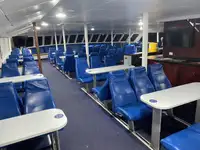 Katamaran kanggo didol