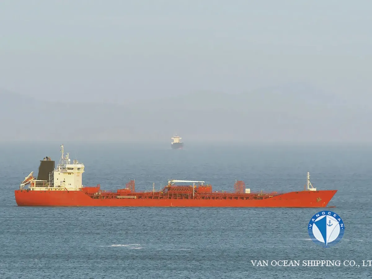 Kapal tanker minyak/bahan kimia kanggo didol