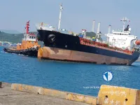 Kapal tanker minyak/bahan kimia kanggo didol