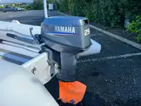 Kapal riset kanggo didol