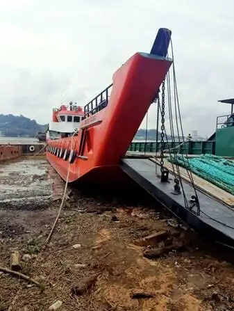 Kapal pendaratan, tangki kanggo didol