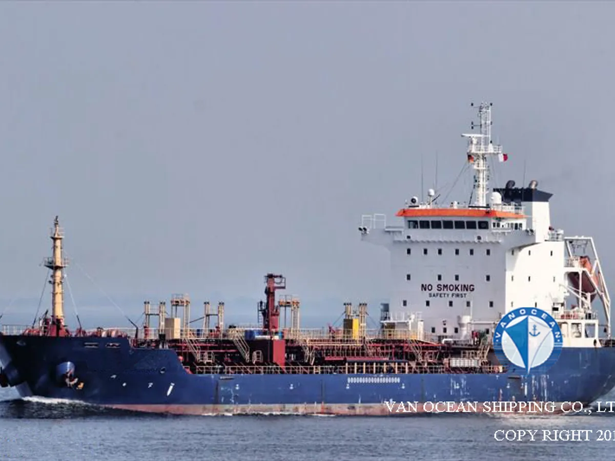 Kapal tanker minyak/bahan kimia kanggo didol