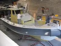 Kapal patroli kanggo didol