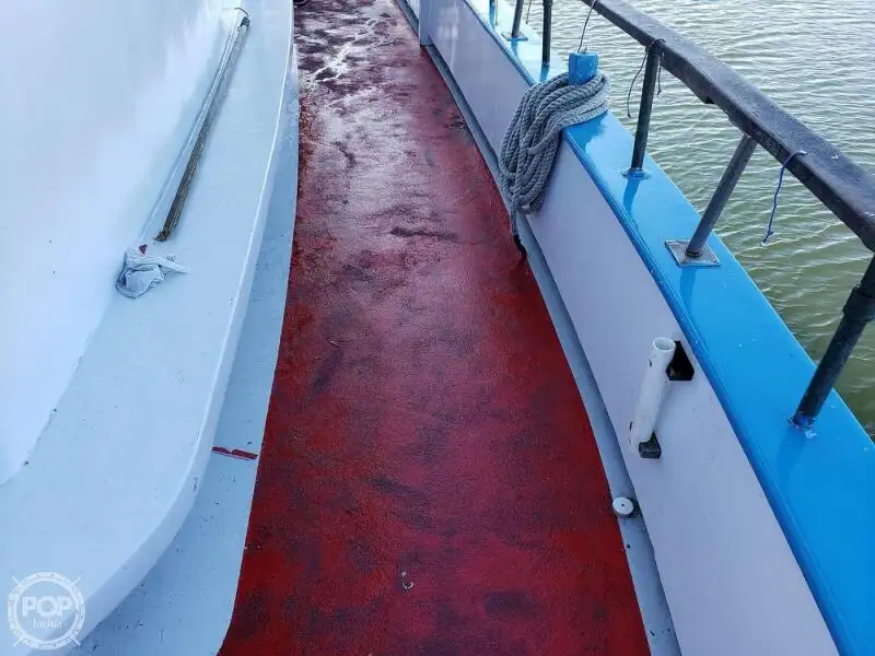 Kapal feri kanggo didol