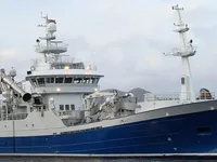 Kapal trawler kanggo didol