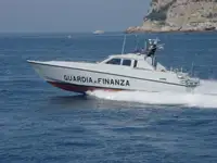 Kapal patroli kanggo didol
