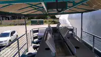 Kapal kontainer kanggo didol