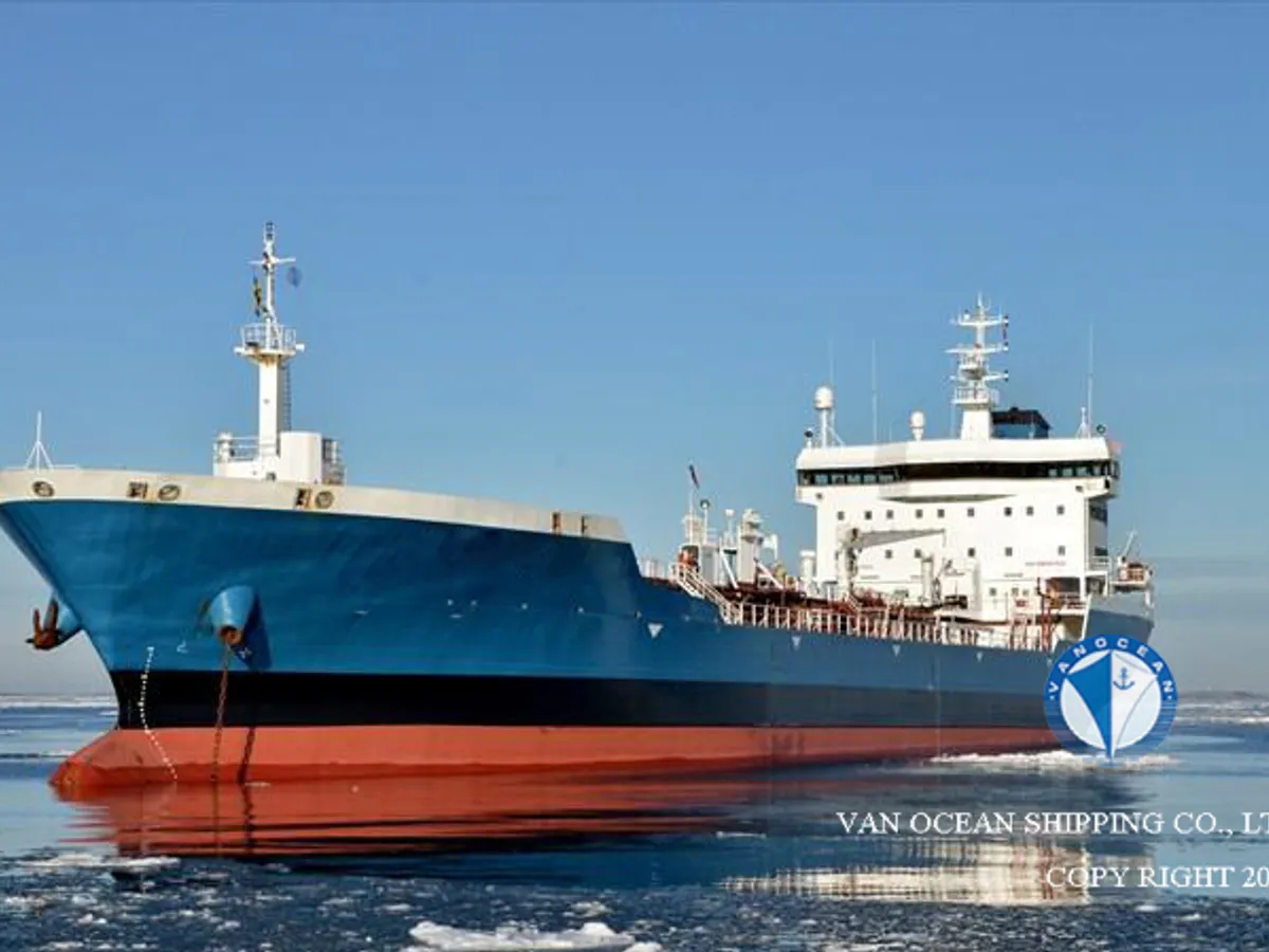 Kapal tanker minyak/bahan kimia kanggo didol