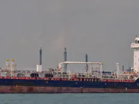 Kapal tanker minyak/bahan kimia kanggo didol