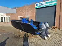 Kapal kontainer kanggo didol