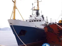 Kapal trawler kanggo didol
