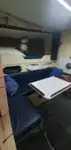 Kapal kontainer kanggo didol