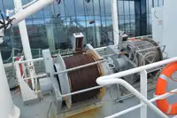 Kapal kontainer kanggo didol