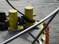 Kapal kerja kanggo didol