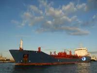 Kapal tanker minyak/bahan kimia kanggo didol