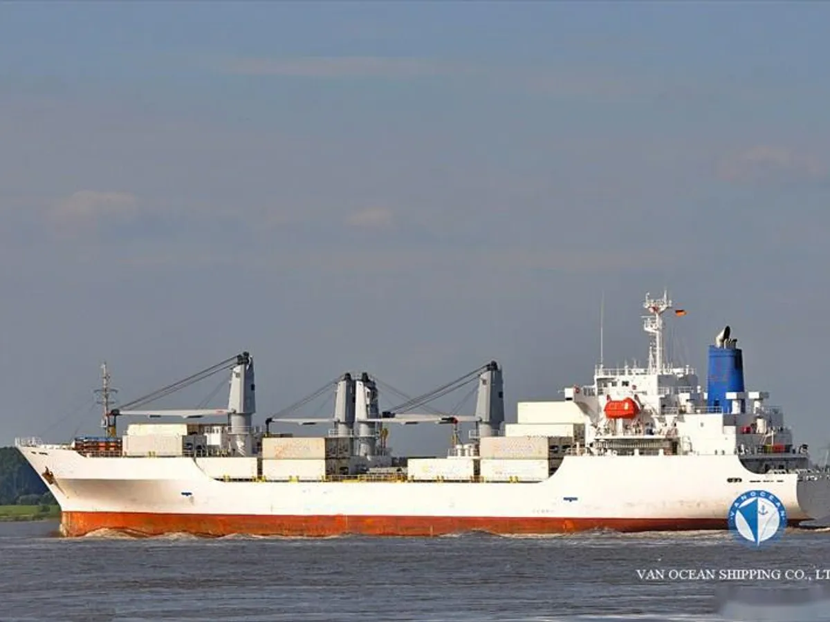 Kapal reefer kanggo didol