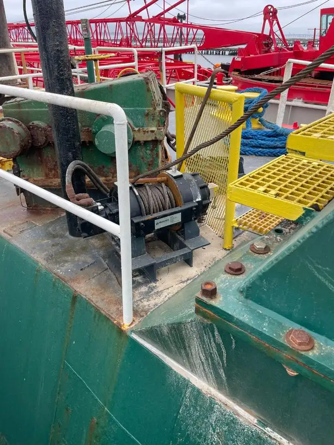 Kapal dredger kanggo didol