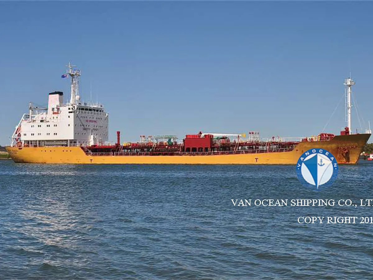 Kapal tanker minyak/bahan kimia kanggo didol