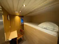 Kapal pasokan kanggo didol